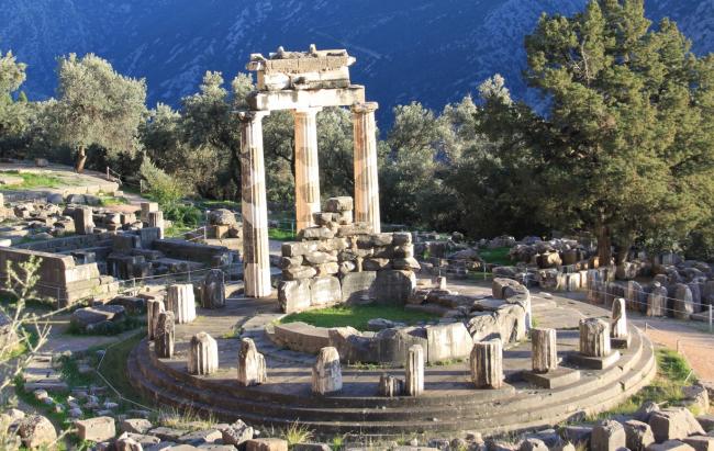 Delphi and Thermopylae tour