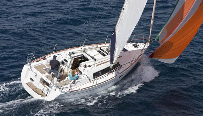 beneteau-31-gallery.jpg